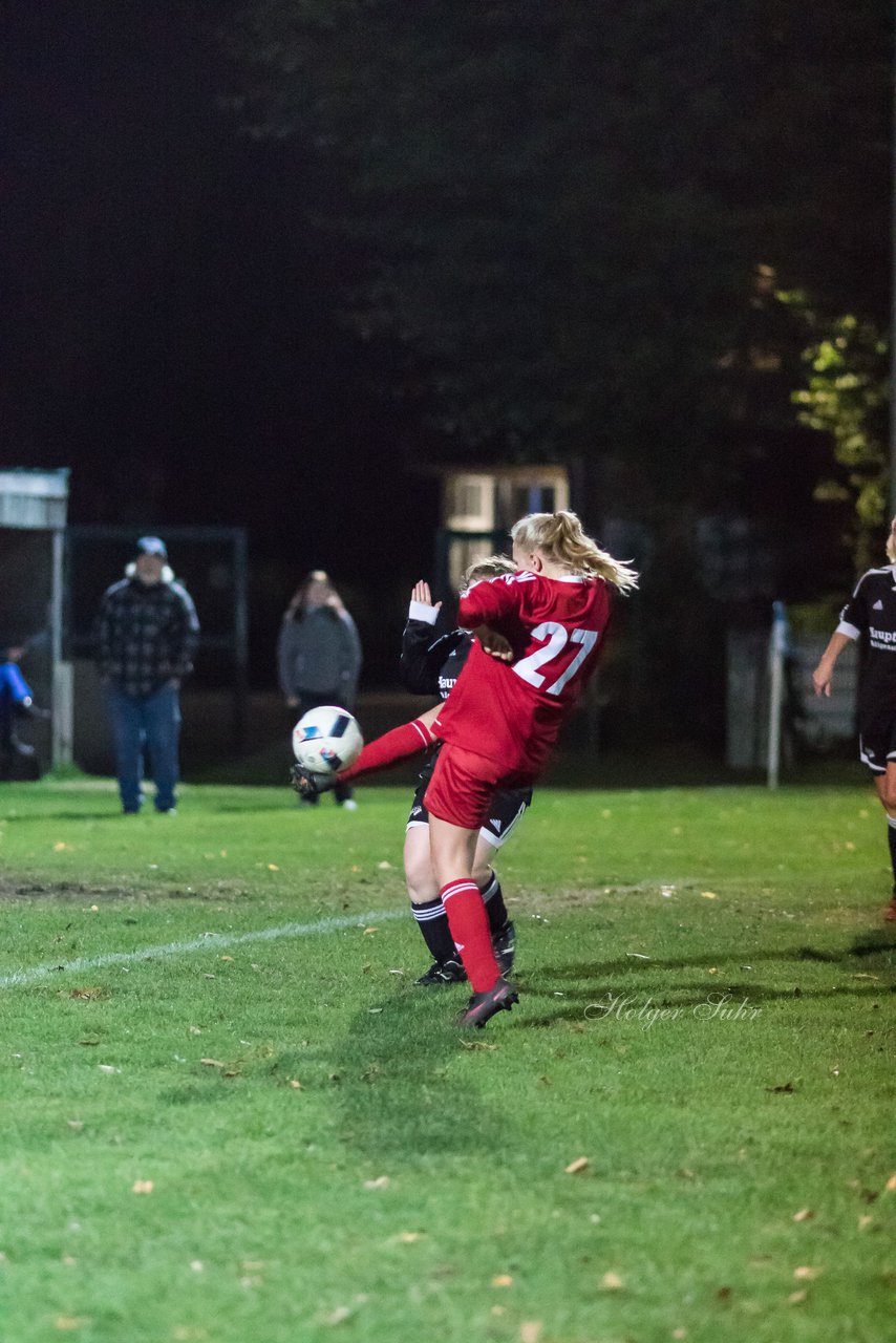 Bild 118 - Frauen SG Krempe/ETSV F. Glueckstadt - TSV Heiligenstedten : Ergebnis: 8:0